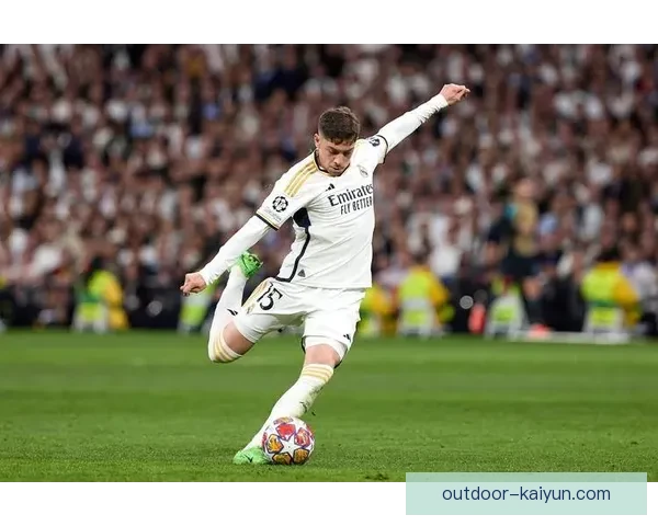 巴尔德防守技巧持续提升，值得关注他在赛季中的表现及贡献。